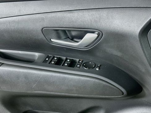 Used 2025 Hyundai Tucson SEL FWD image 15