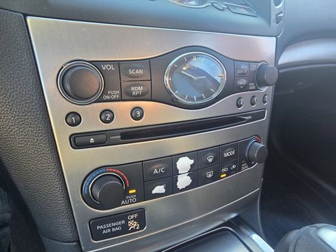 Used 2013 INFINITI G37 x w/ Premium Pkg image 20