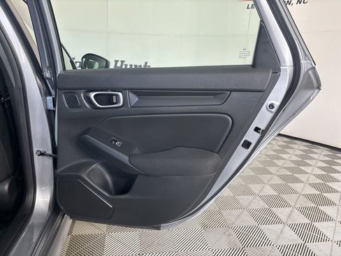 Used 2023 Honda Civic Sport image 21