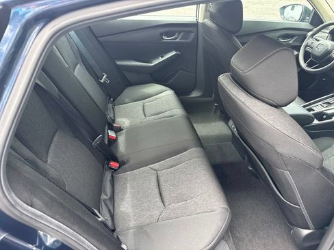 Used 2025 Honda Accord SE image 7