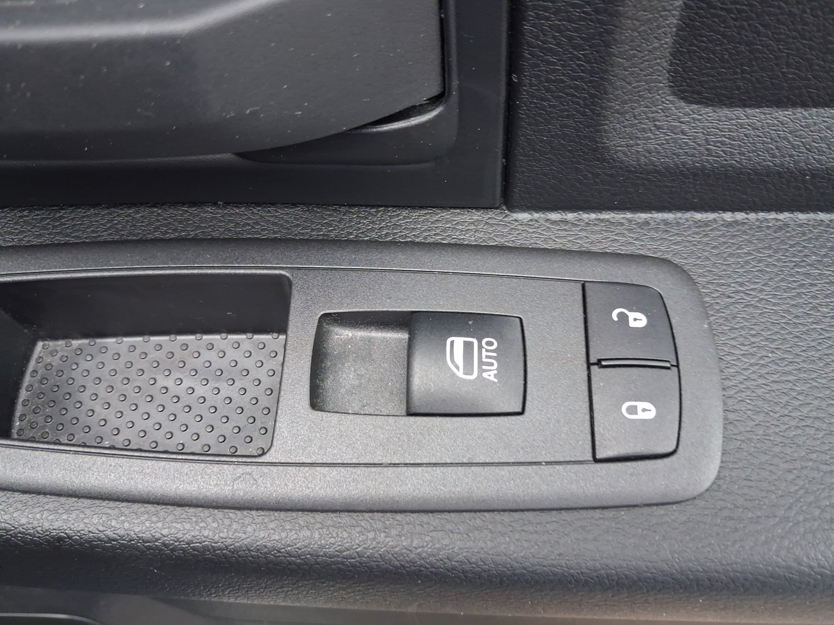 Used 2022 RAM 3500 Tradesman AWD/4WD image 31