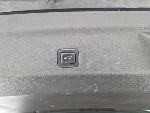 Used 2021 Chevrolet Tahoe RST w/ Luxury Package image 10