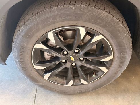 Used 2022 Chevrolet TrailBlazer LT w/ Convenience Package image 12