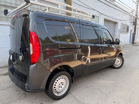 Used 2018 RAM ProMaster City Tradesman FWD image 6