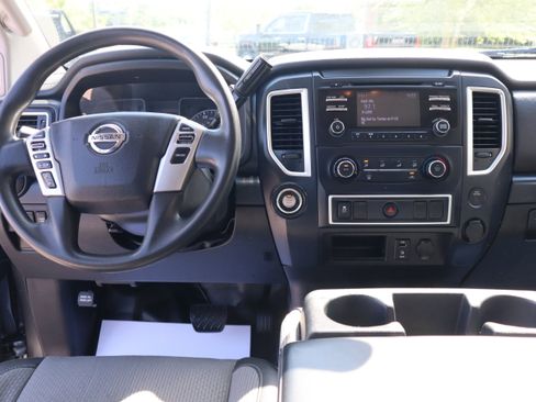 Used 2017 Nissan Titan S RWD image 12