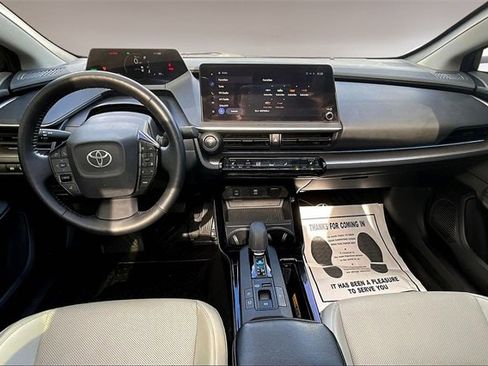 Used 2024 Toyota Prius XLE image 7