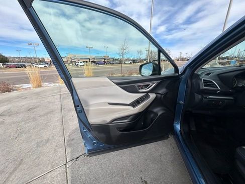 Used 2021 Subaru Forester Premium image 9