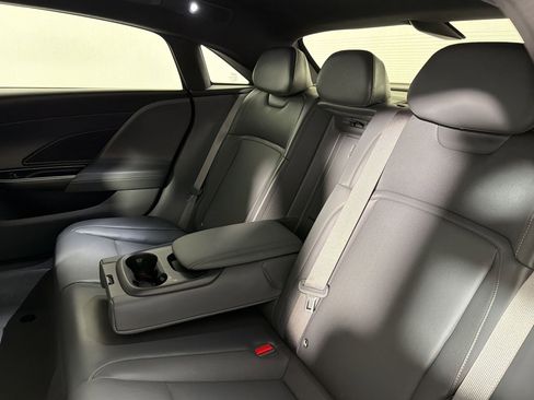 Used 2023 Lucid Air Pure RWD image 29