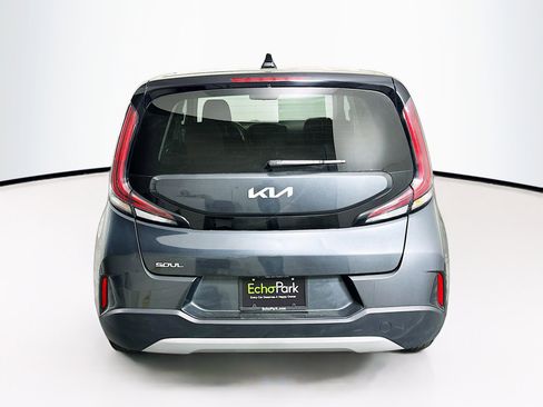 Used 2025 Kia Soul LX w/ LX Technology Package image 7