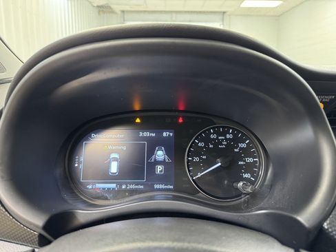 Used 2024 Nissan Kicks SV image 27