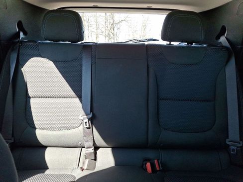 Used 2023 Chevrolet Bolt EUV LT image 13