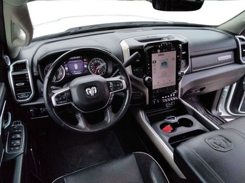 Used 2023 RAM 3500 Laramie image 32