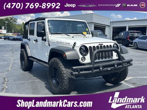 Used 2016 Jeep Wrangler Unlimited Rubicon w/ Connectivity Group AWD/4WD image 1