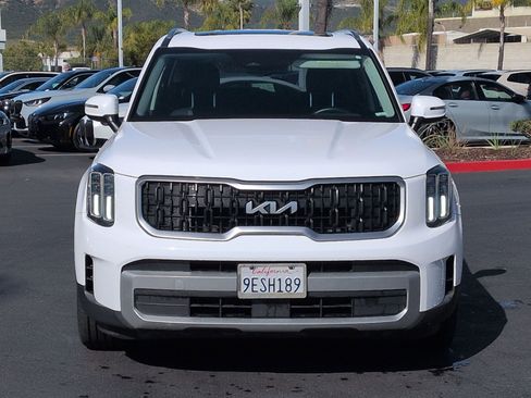 Used 2023 Kia Telluride EX FWD image 3