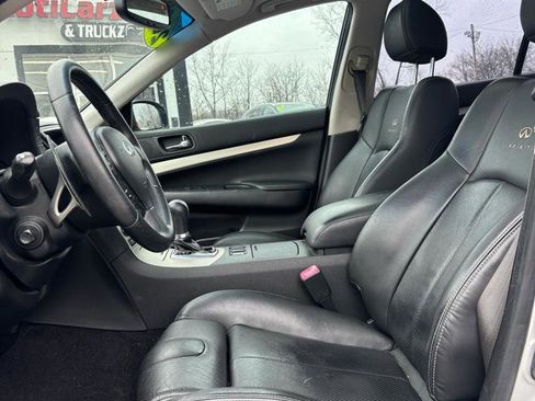 Used 2008 INFINITI G35 x Sedan w/ Premium Pkg image 8