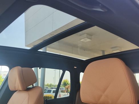 Used 2026 BMW X5 sDrive40i w/ M Sport Package RWD image 16