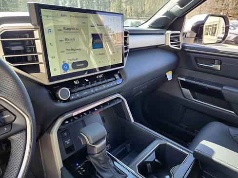 New 2025 Toyota Tundra Limited image 21