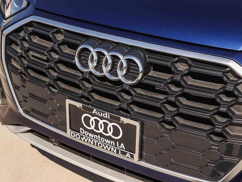 Used 2022 Audi Q5 2.0T Premium AWD/4WD image 8
