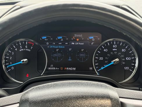 Used 2019 Ford Expedition Platinum AWD/4WD image 30