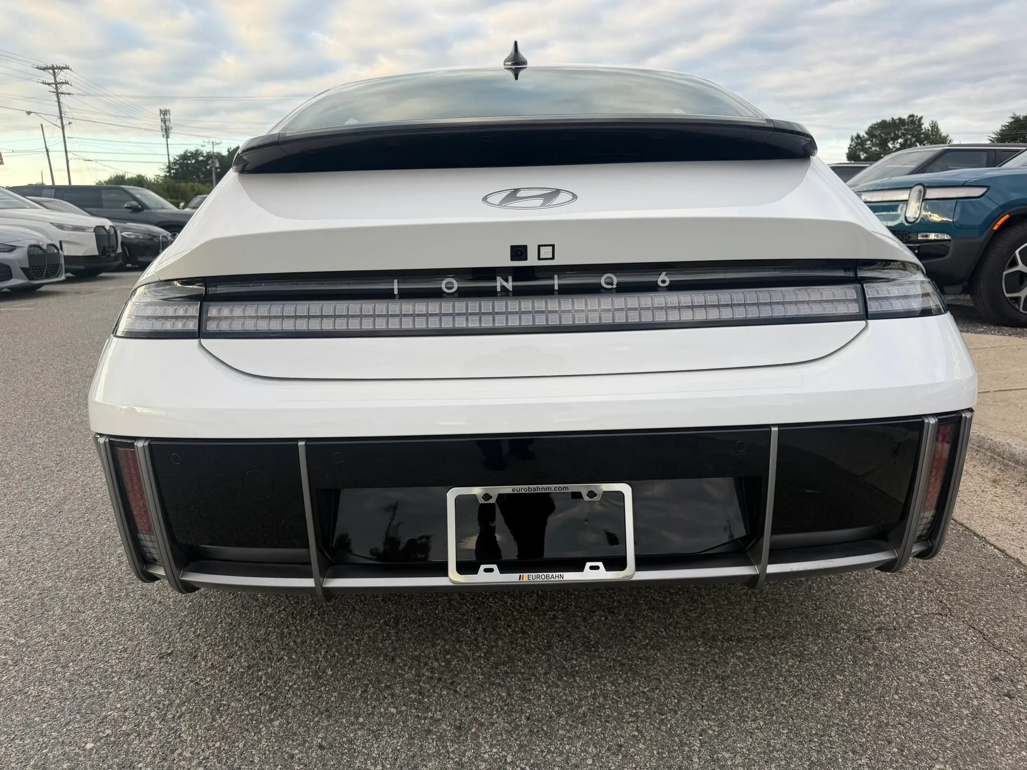 Used 2023 Hyundai Ioniq 6 SEL RWD image 4
