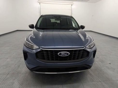 New 2026 Ford Escape Active w/ Cold Weather Package image 2