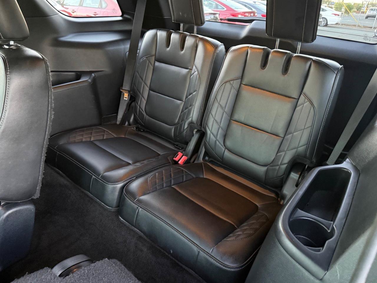 Used 2016 Ford Explorer Platinum AWD/4WD image 10