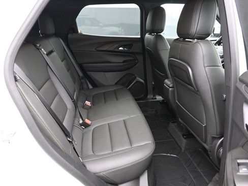 Used 2025 Chevrolet TrailBlazer ACTIV FWD image 41