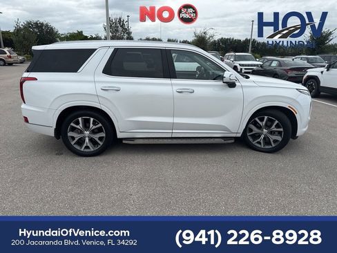 Used 2021 Hyundai Palisade Limited FWD image 19