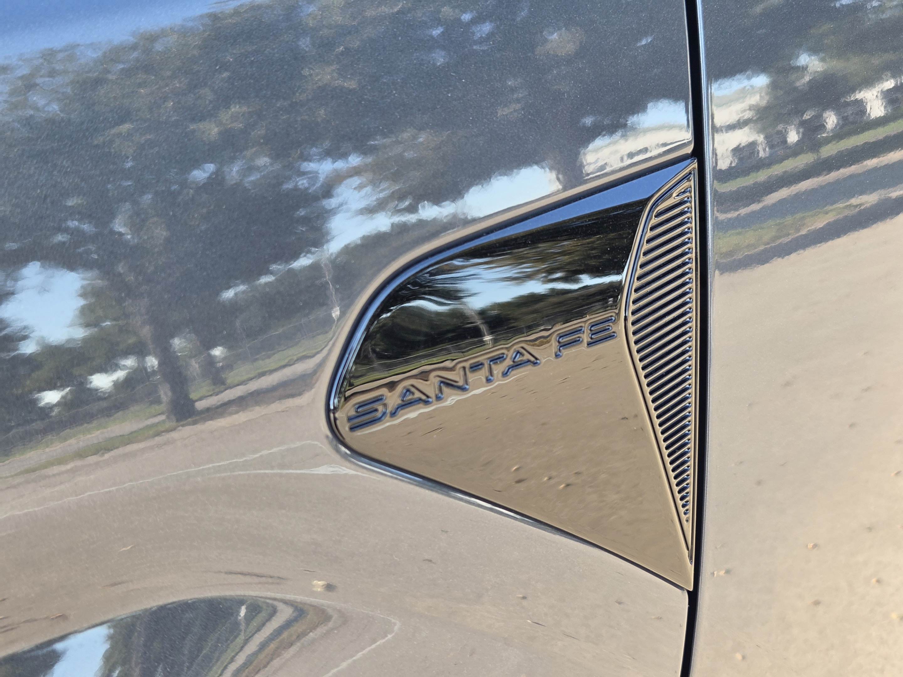 Used 2026 Hyundai Santa Fe SEL w/ Tow & Go Package FWD image 39