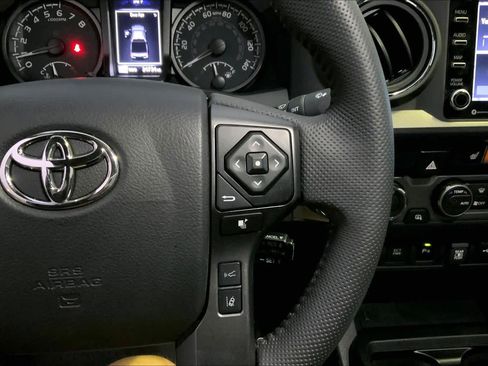 Used 2022 Toyota Tacoma TRD Sport w/ TRD Premium Sport Package image 24