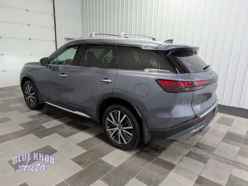Used 2023 INFINITI QX60 Sensory w/ Vision Package AWD/4WD image 2