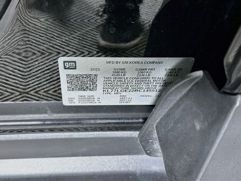 Used 2024 Chevrolet Trax RS w/ Sunroof Package FWD image 12