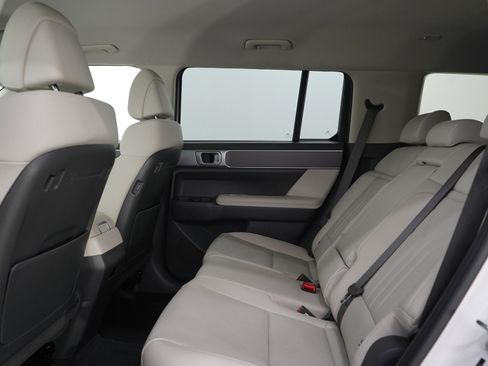 Used 2026 Hyundai Santa Fe SEL AWD/4WD image 21