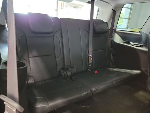 Used 2018 Chevrolet Tahoe Premier AWD/4WD image 15