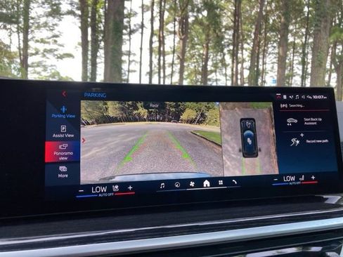 Used 2025 BMW X5 M60i image 35