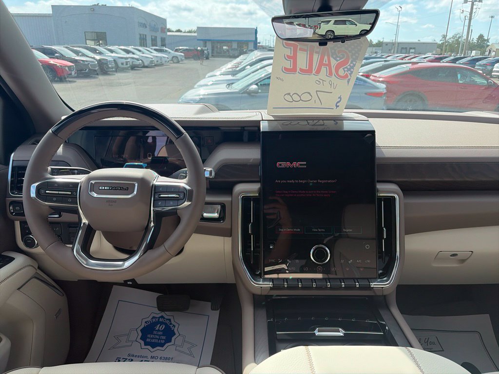 New 2026 GMC Yukon Denali w/ Advanced Technology Package AWD/4WD image 15