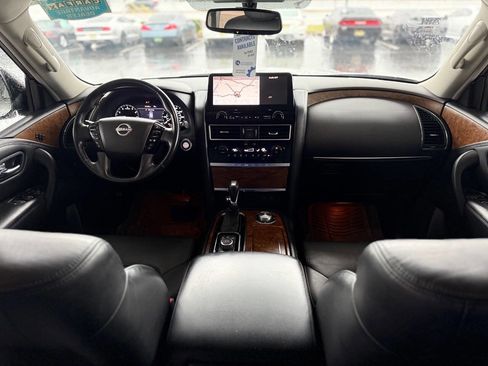 Used 2021 Nissan Armada SL w/ Captain's Chairs Package image 43