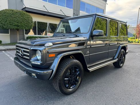 Used 2015 Mercedes-Benz G 550 image 3
