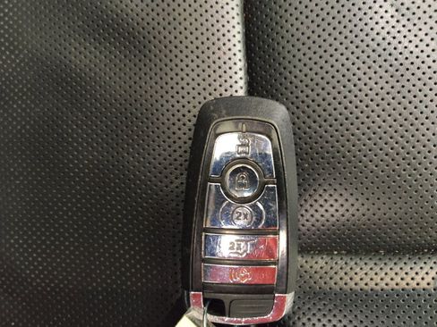 Used 2020 Lincoln Aviator Reserve w/ Equipment Group 201A AWD/4WD image 32