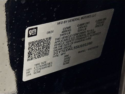 New 2025 Cadillac Escalade IQ Luxury 2 image 21