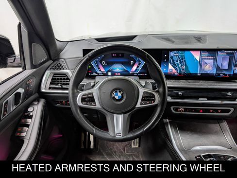 Used 2023 BMW X7 xDrive40i w/ Executive Package image 2