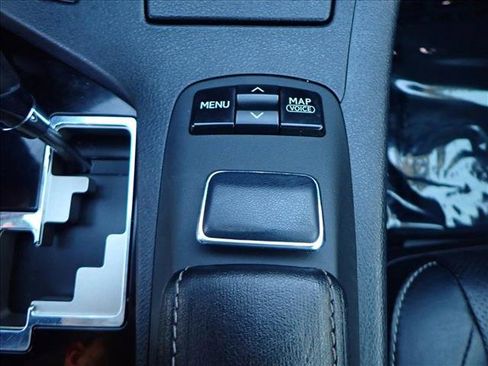 Used 2013 Lexus ES 300h Hybrid image 20