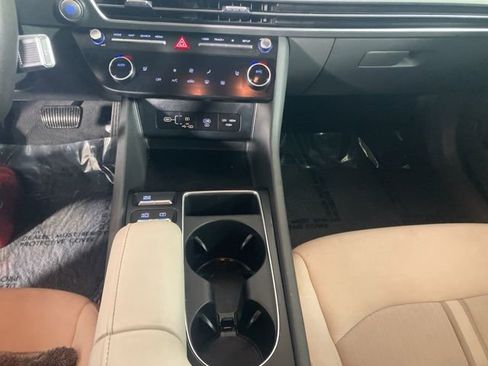 Used 2025 Hyundai Sonata SEL image 14