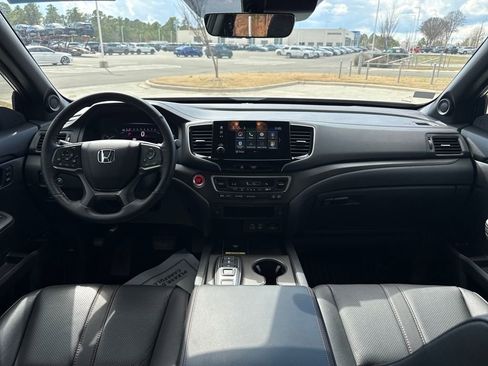 Certified 2024 Honda Passport TrailSport image 13