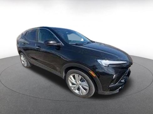 Used 2025 Buick Encore GX Preferred image 2