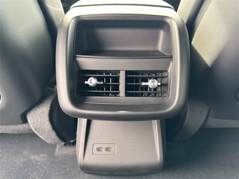 New 2025 Cadillac Lyriq Luxury image 12