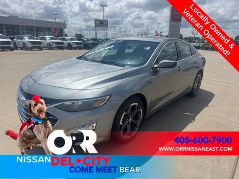Used 2024 Chevrolet Malibu LT FWD image 1