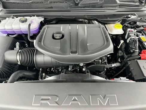 New 2027 RAM 1500 Laramie w/ Sport Appearance Package AWD/4WD image 18