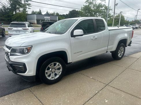 Used 2022 Chevrolet Colorado LT w/ Fleet Safety Package RWD image 3