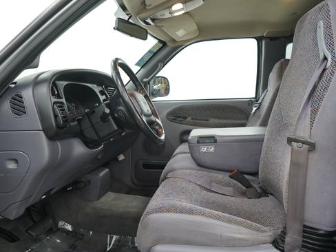 Used 2002 Dodge Ram 2500 Truck 2WD Quad Cab image 21
